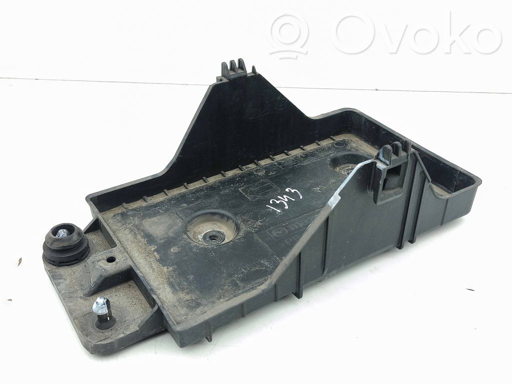 Mazda CX-5 Batteriegestell 