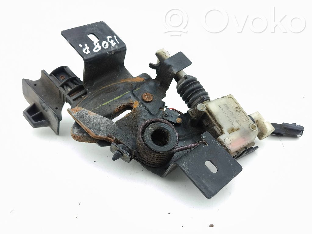 Tesla Model S Serrure de capot 