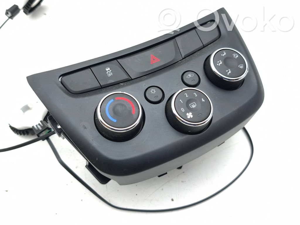 Chevrolet Trax Unitate control climatizare 