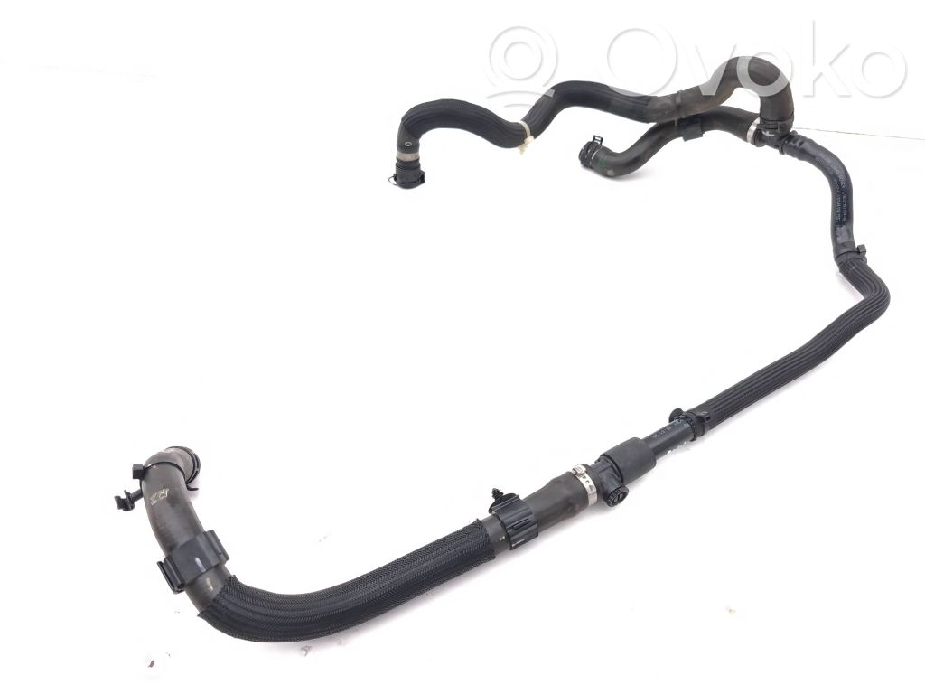 Jaguar I-Pace Engine coolant pipe/hose 
