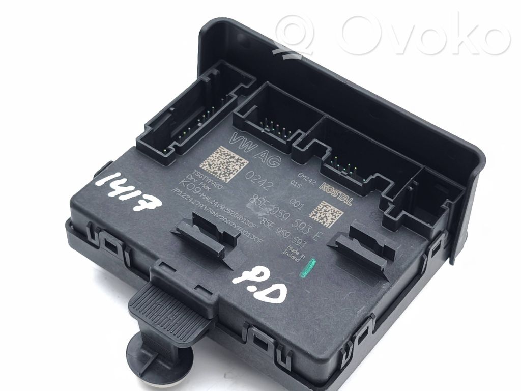 Audi A5 Unidad de control/módulo de la puerta 