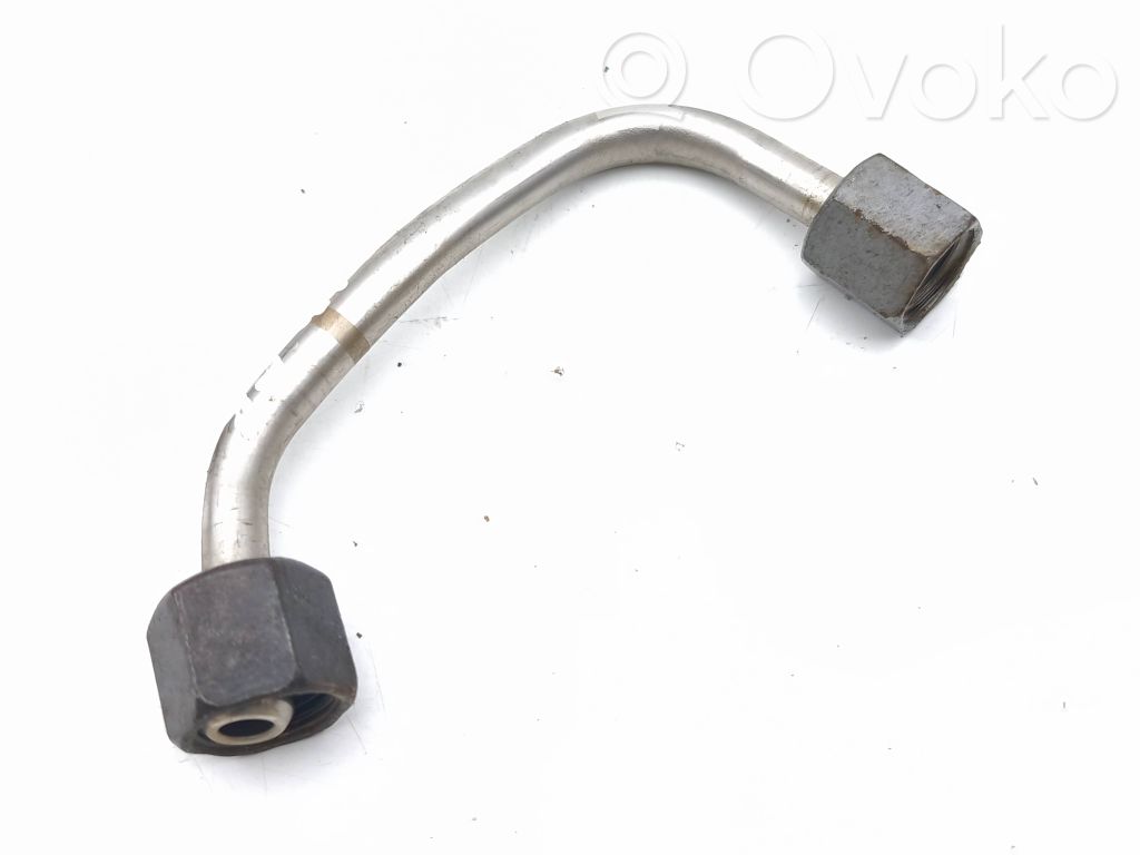 Peugeot 5008 II Conductă alimentare combustibil 