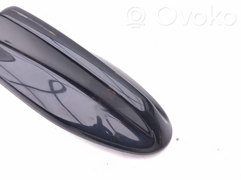 Volvo S90, V90 Copertura dell’antenna tetto (GPS)