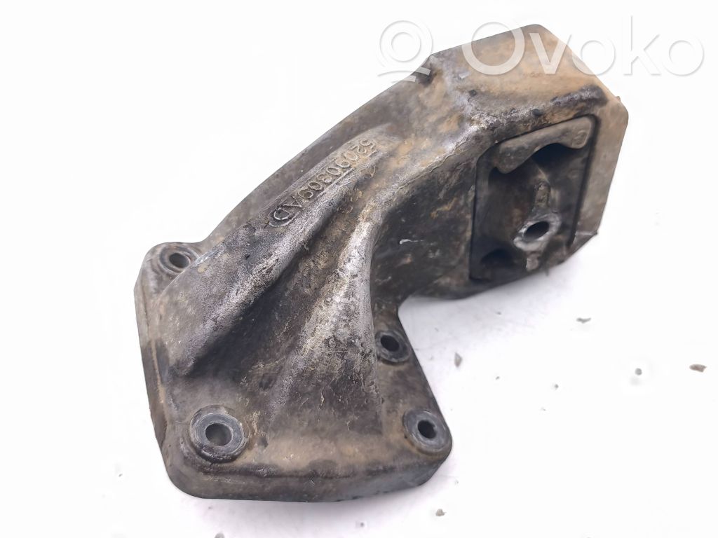 Jeep Grand Cherokee (WK) Suport tampon motor 