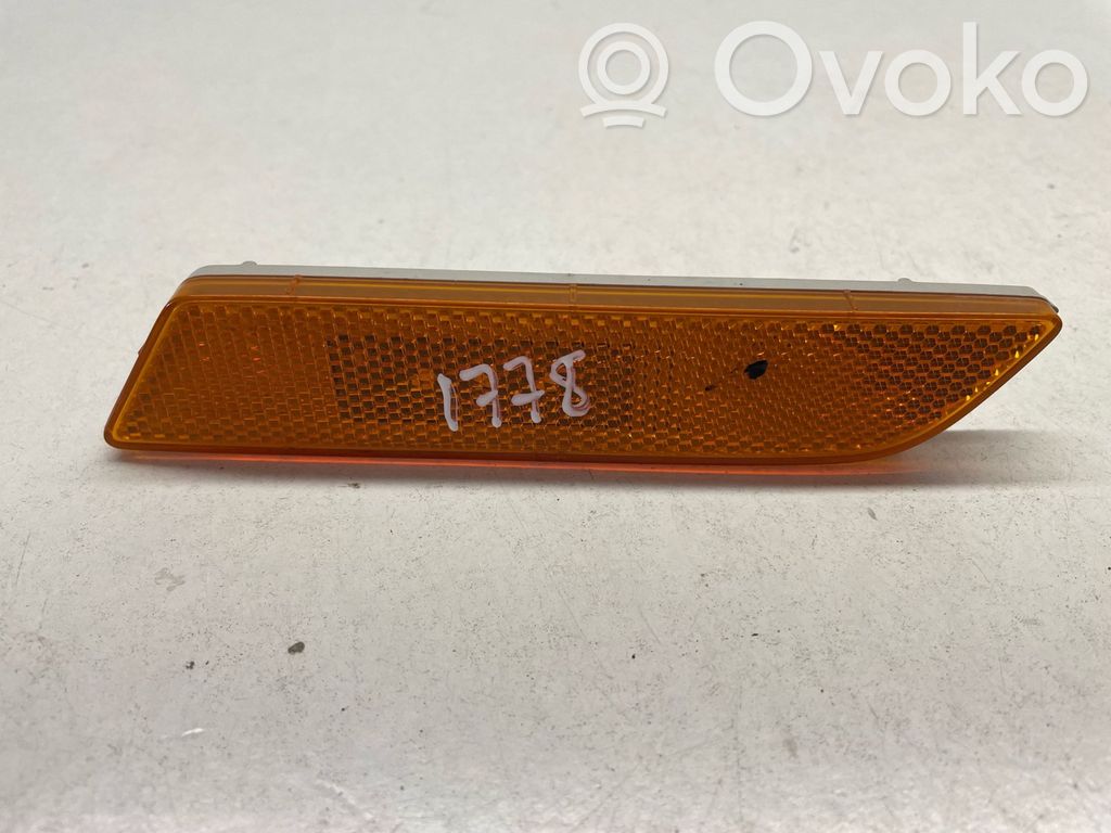 Audi Q3 8U Front reflector 