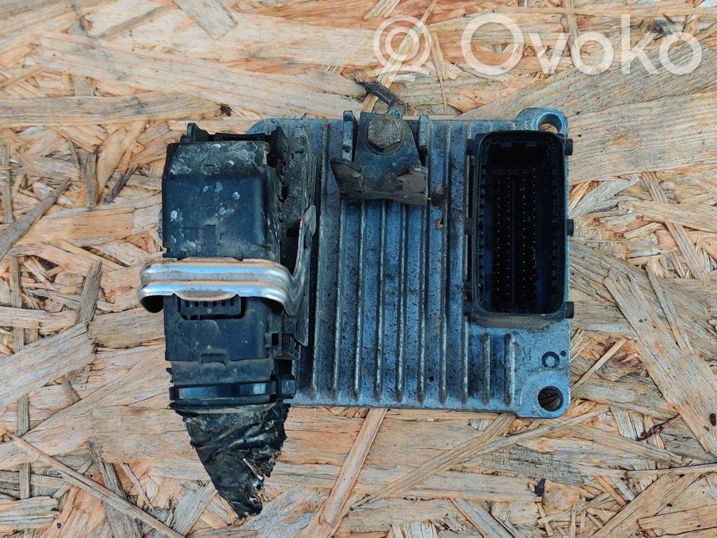 Opel Vectra C Unitate control motor/modul ECU 
