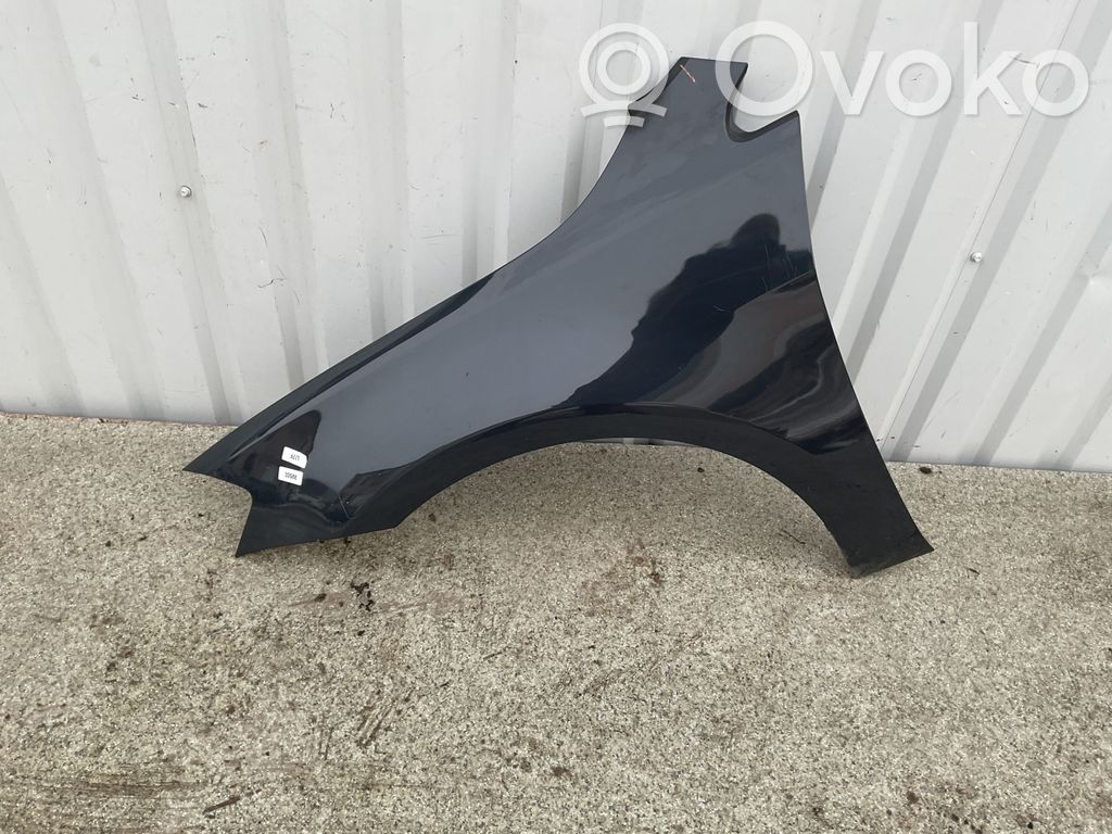 Volkswagen Golf VII Błotnik przedni 