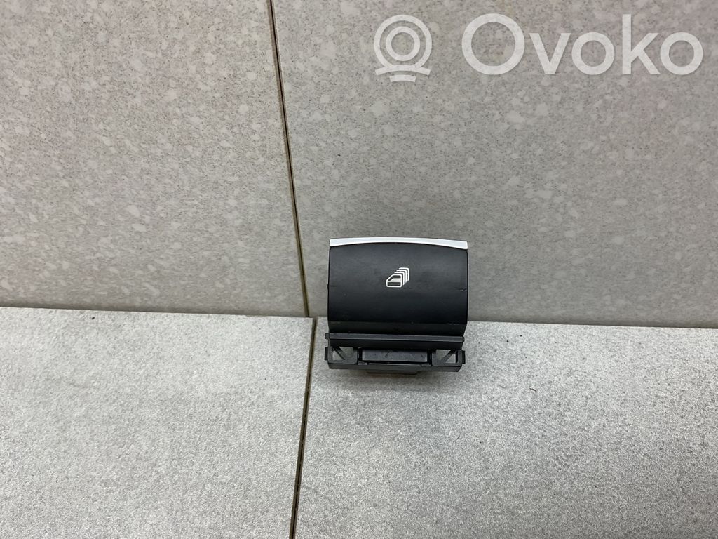 Volkswagen Eos Electric window control switch 