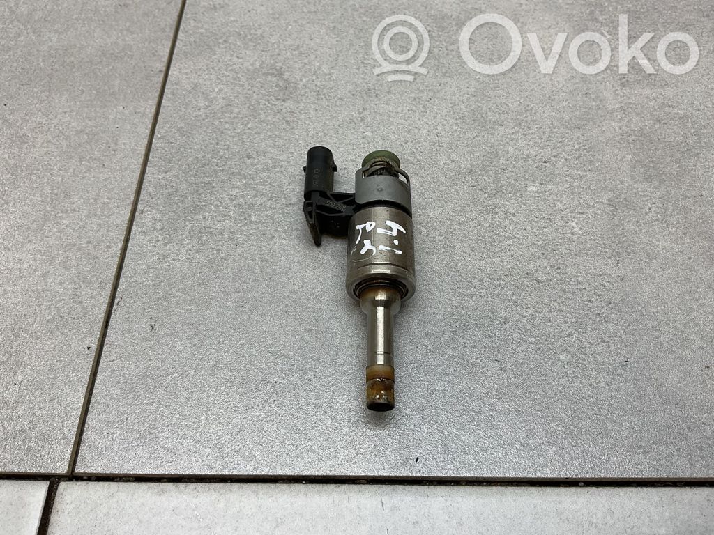 Volkswagen Golf VII Inyector de combustible 