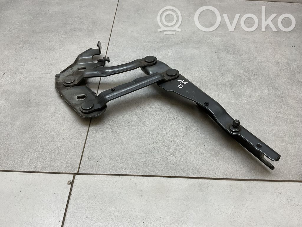 Audi A1 Engine bonnet/hood hinges 