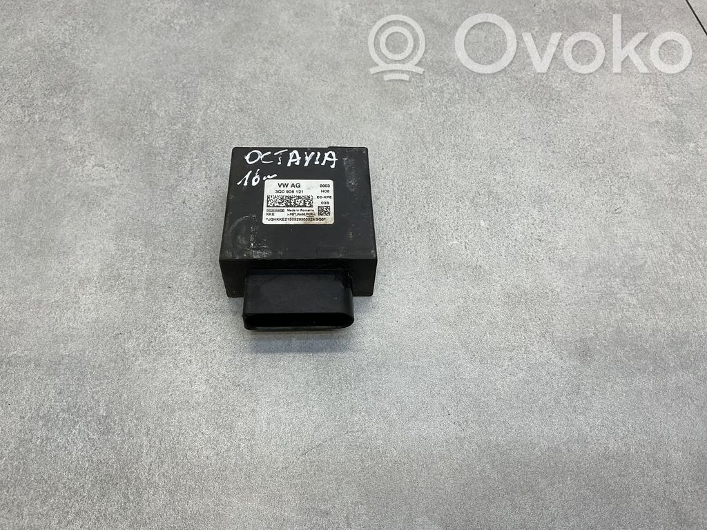 Skoda Octavia Mk3 (5E) Fuel injection pump control unit/module 