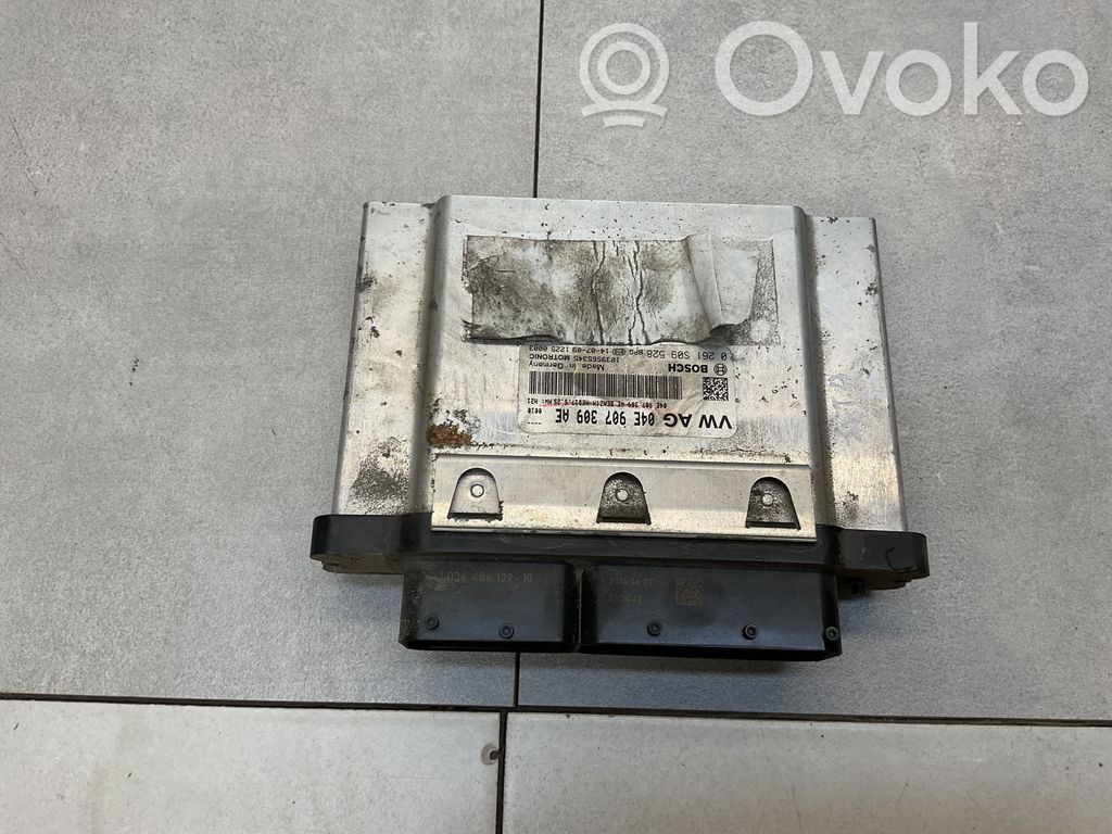 Volkswagen Jetta VI Engine control unit/module 