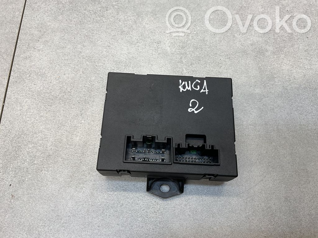 Ford Kuga II Tailgate/trunk control unit/module 