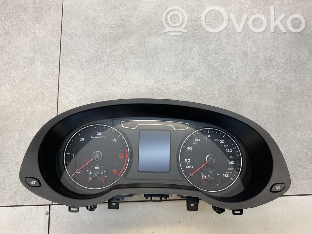 Audi Q3 8U Speedometer (instrument cluster) 