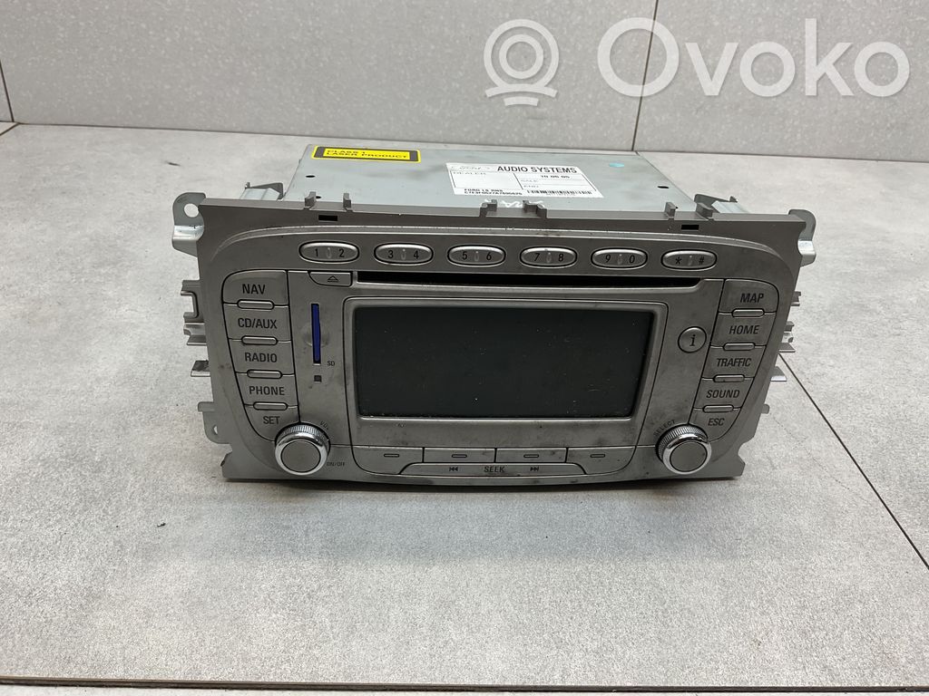 Panel / Radioodtwarzacz CD/DVD/GPS   8S7T18K931AE