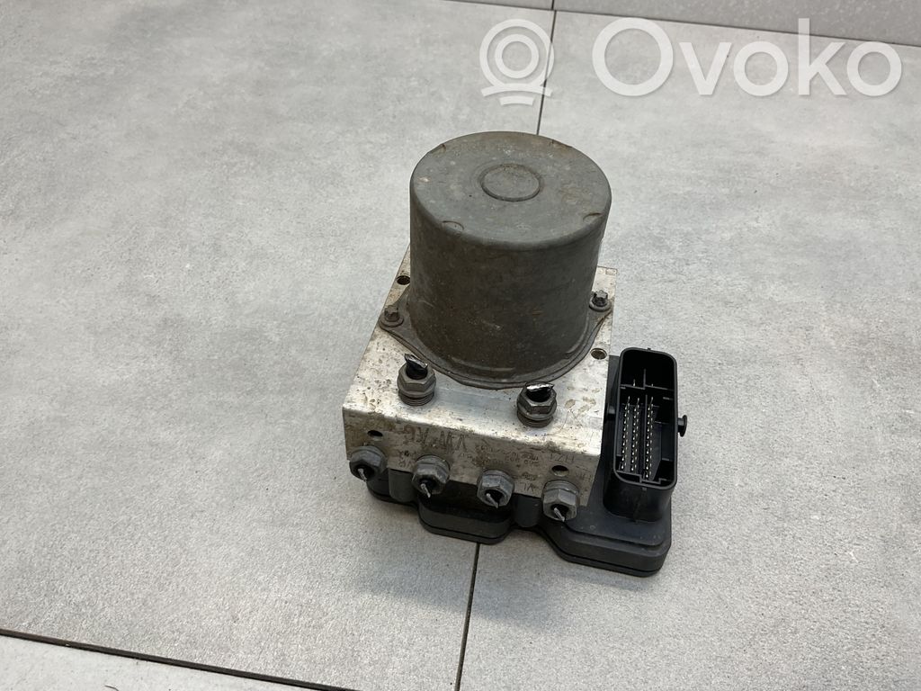 Volkswagen Polo VI ABS Pump 