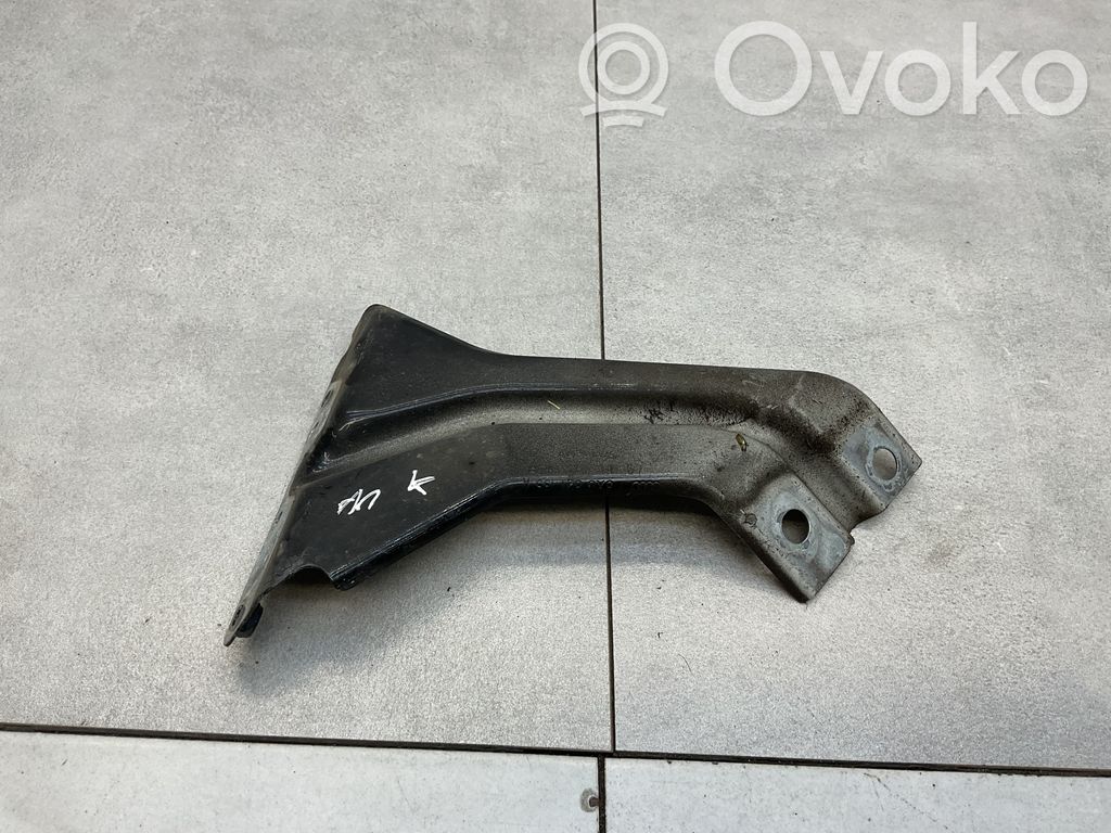 Audi A1 Fender mounting bracket 