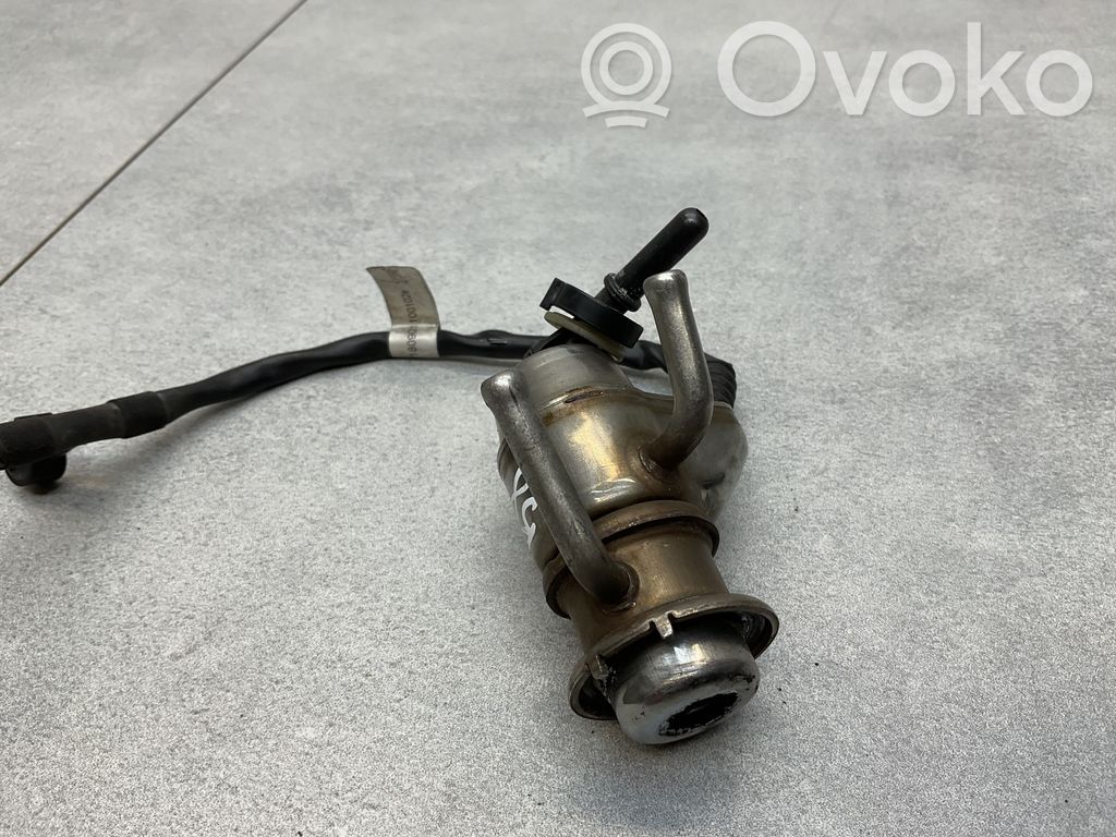 Volkswagen PASSAT B8 Inyector de AdBlue 