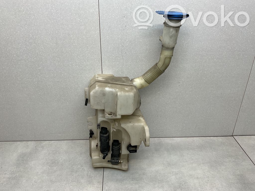 Audi Q3 8U Wischwasserbehälter 