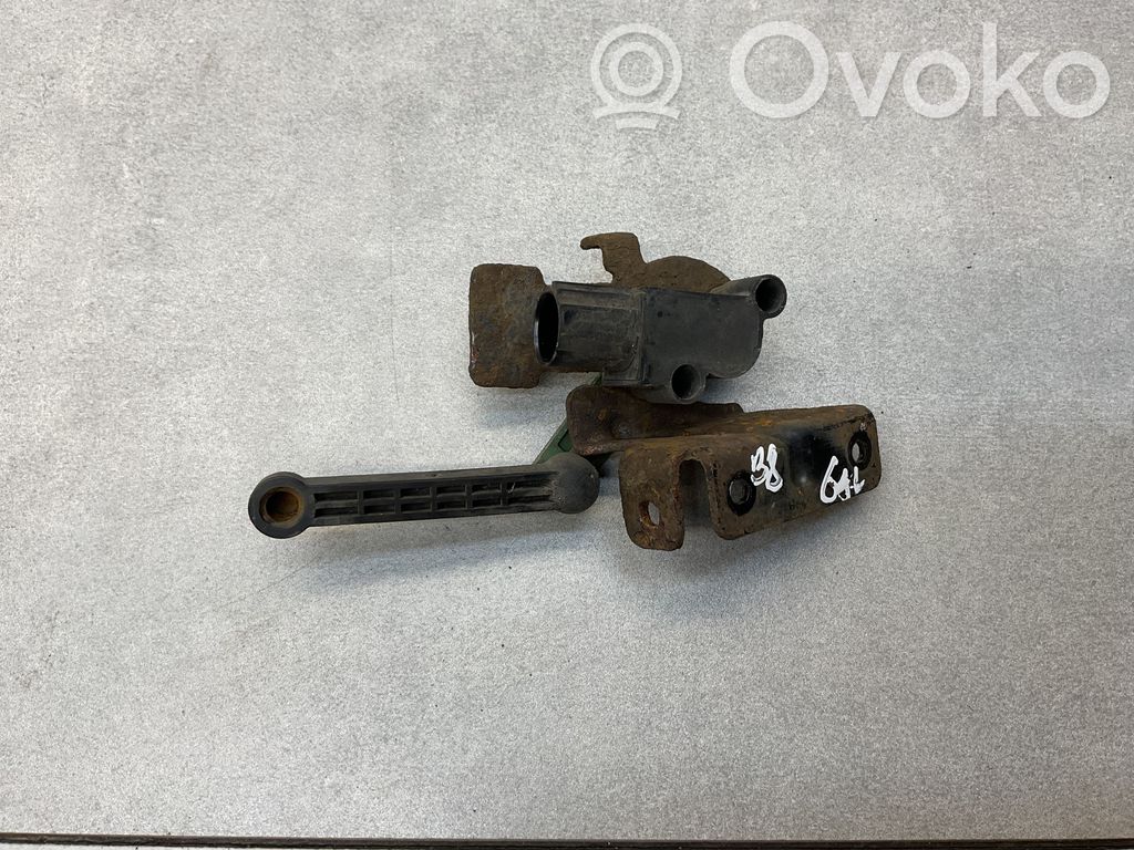 Volkswagen PASSAT B8 Augstuma sensors (priekšējo lukturu) 