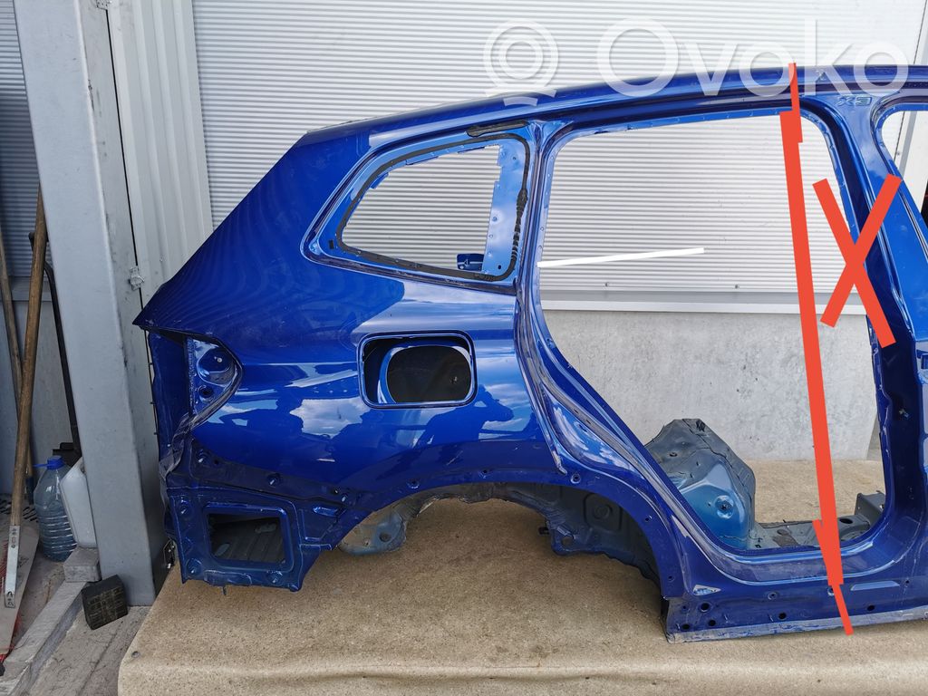 Panel lateral trasero