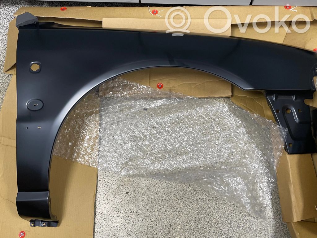 Audi A4 S4 B5 8D Sparnas 