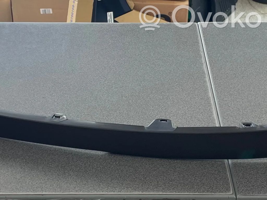 Toyota Corolla E120 E130 Etupuskuri 