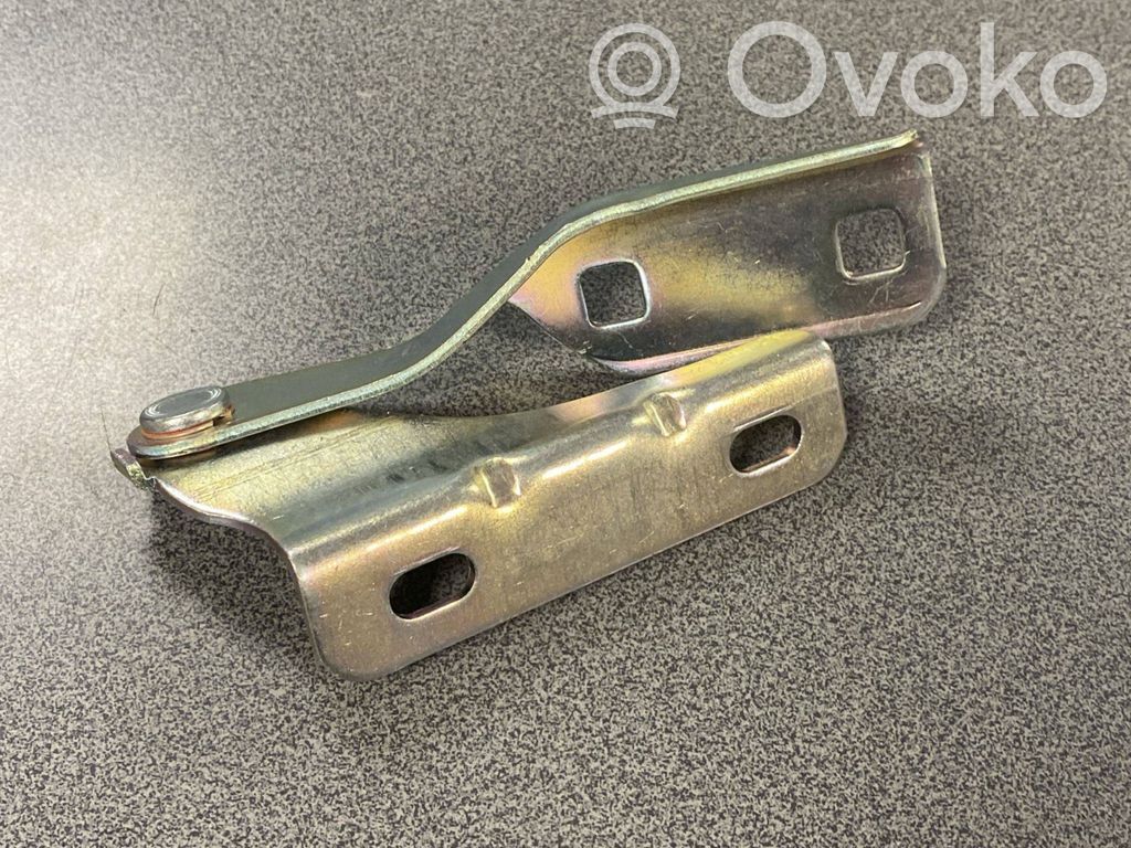 Engine bonnet/hood hinges   1405814