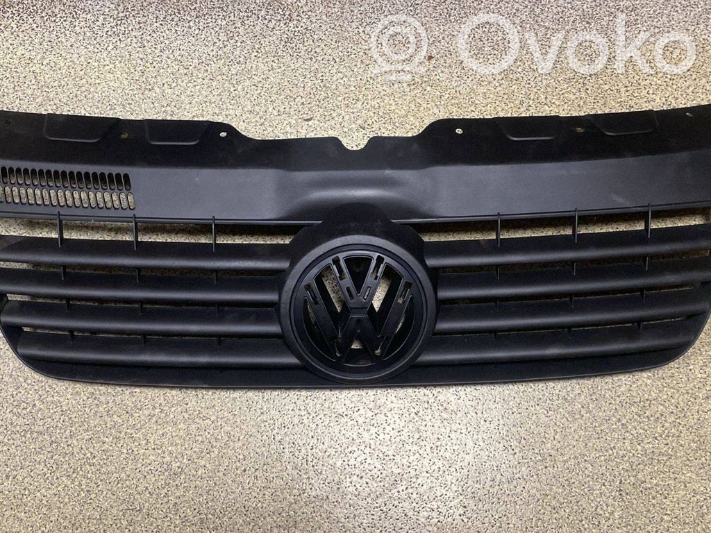 Volkswagen Transporter - Caravelle T5 Etusäleikkö 