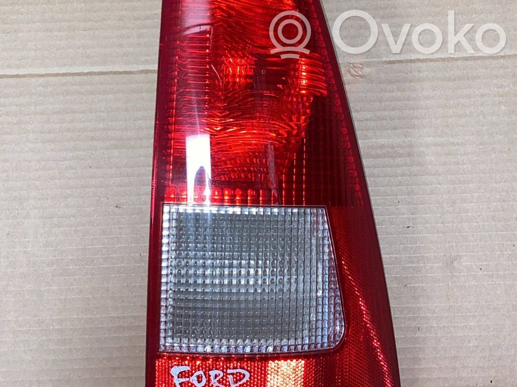 Rear/tail lights   1M5113A602EB