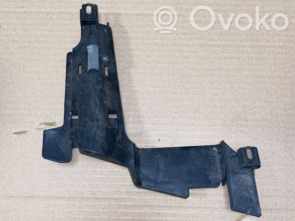 BMW 3 E46 Headlight/headlamp mounting bracket 