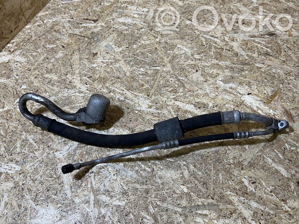 BMW 3 E90 E91 Air conditioning (A/C) pipe/hose 