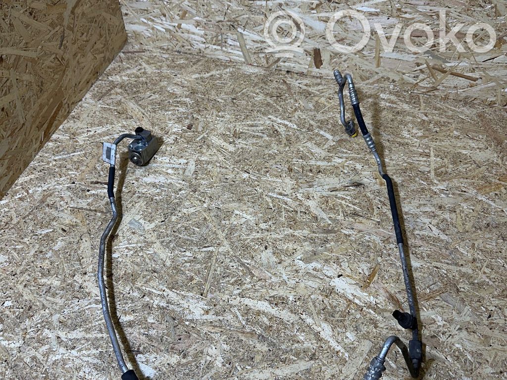 BMW 3 E90 E91 Air conditioning (A/C) pipe/hose 