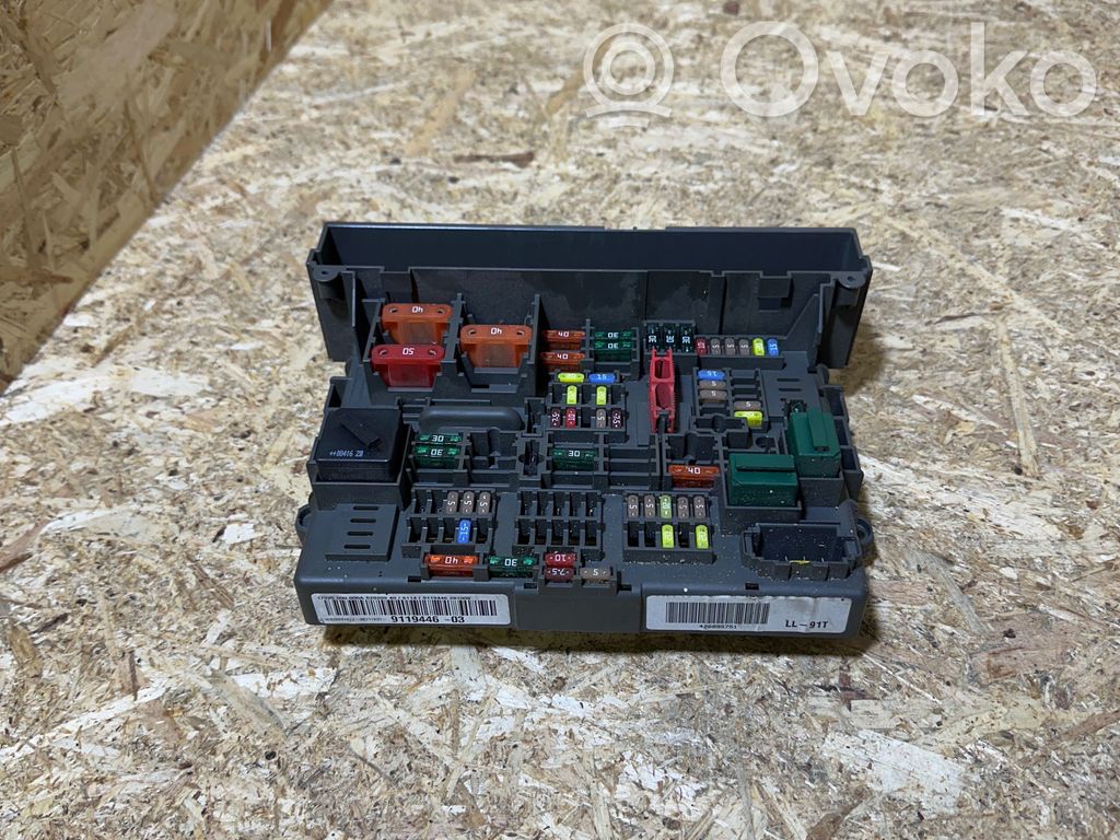 BMW 3 E90 E91 Fuse module 