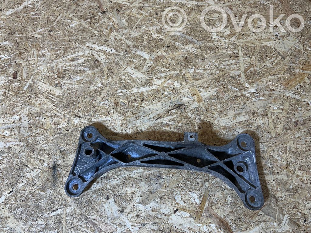 BMW 3 E92 E93 Gearbox mounting bracket 