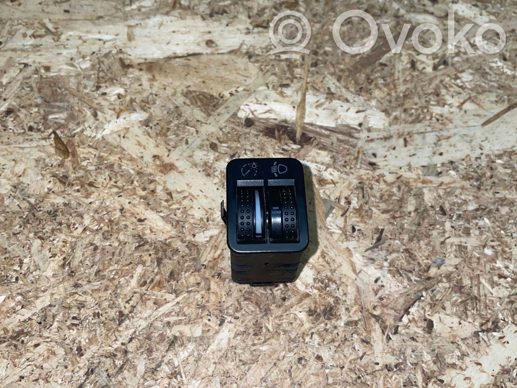 Volkswagen Golf IV Headlight level height control switch 