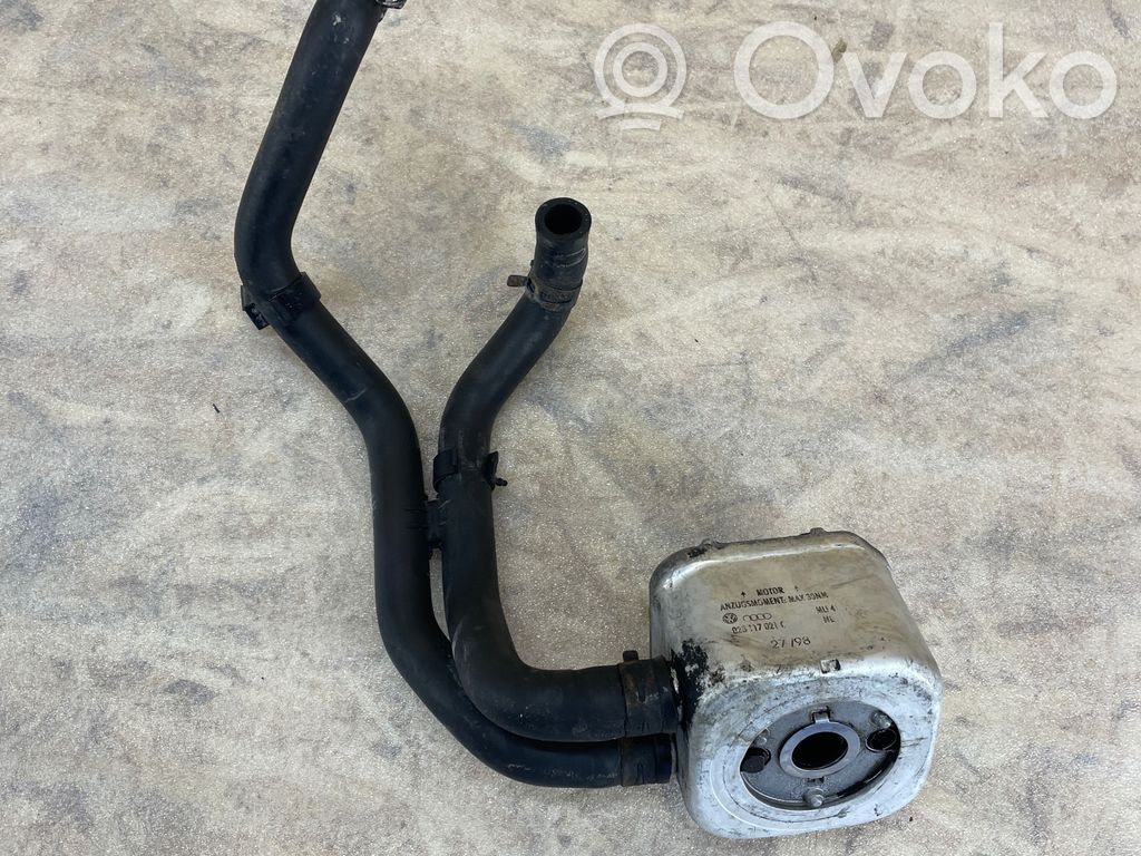 Volkswagen Golf IV Mocowanie / uchwyt filtra oleju 