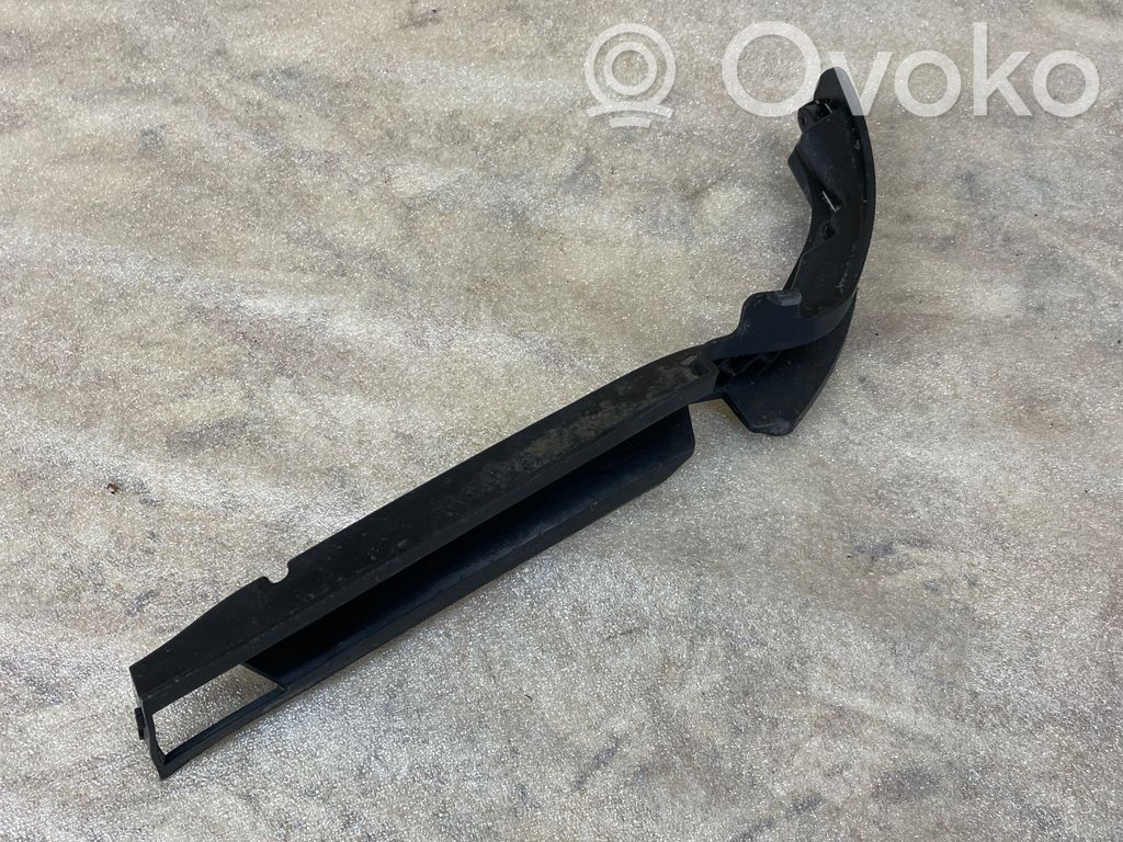 Volkswagen PASSAT B6 Front bumper mounting bracket 