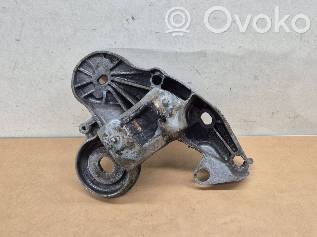 Audi A6 S6 C6 4F Engine mounting bracket 