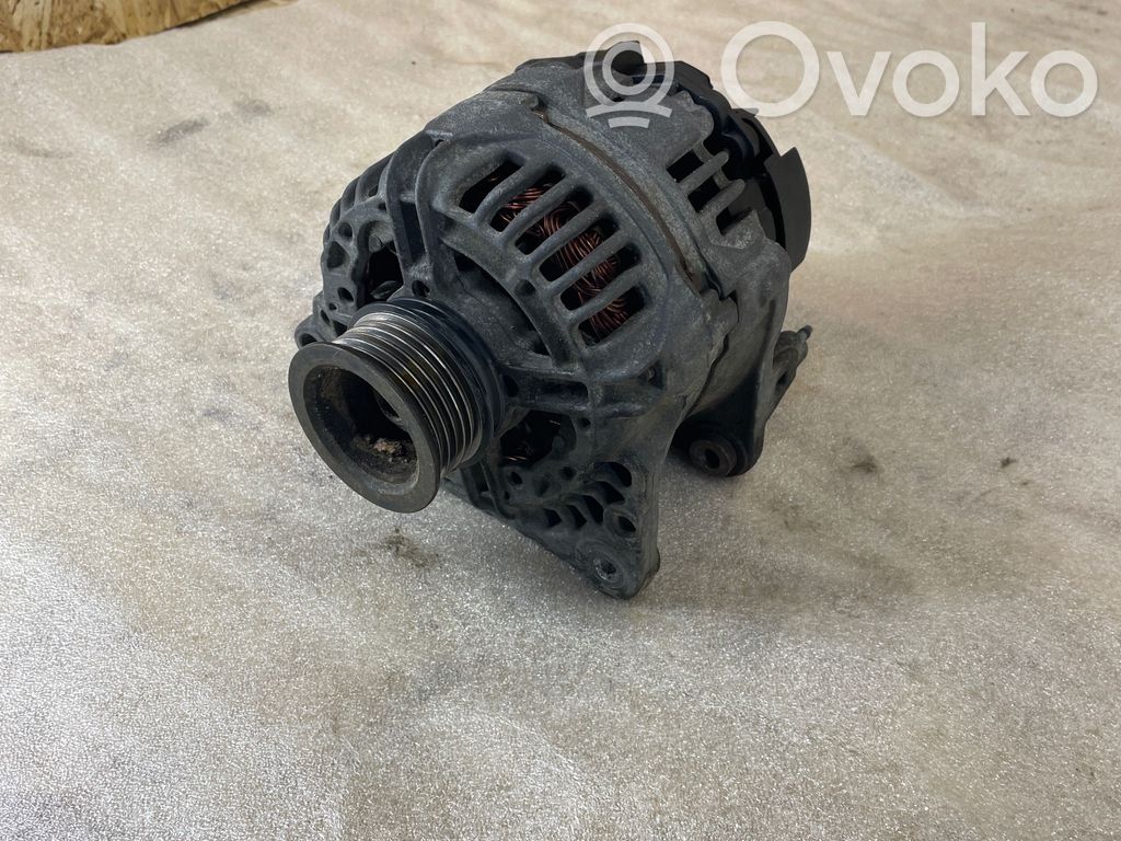 Volkswagen Golf IV Alternador 