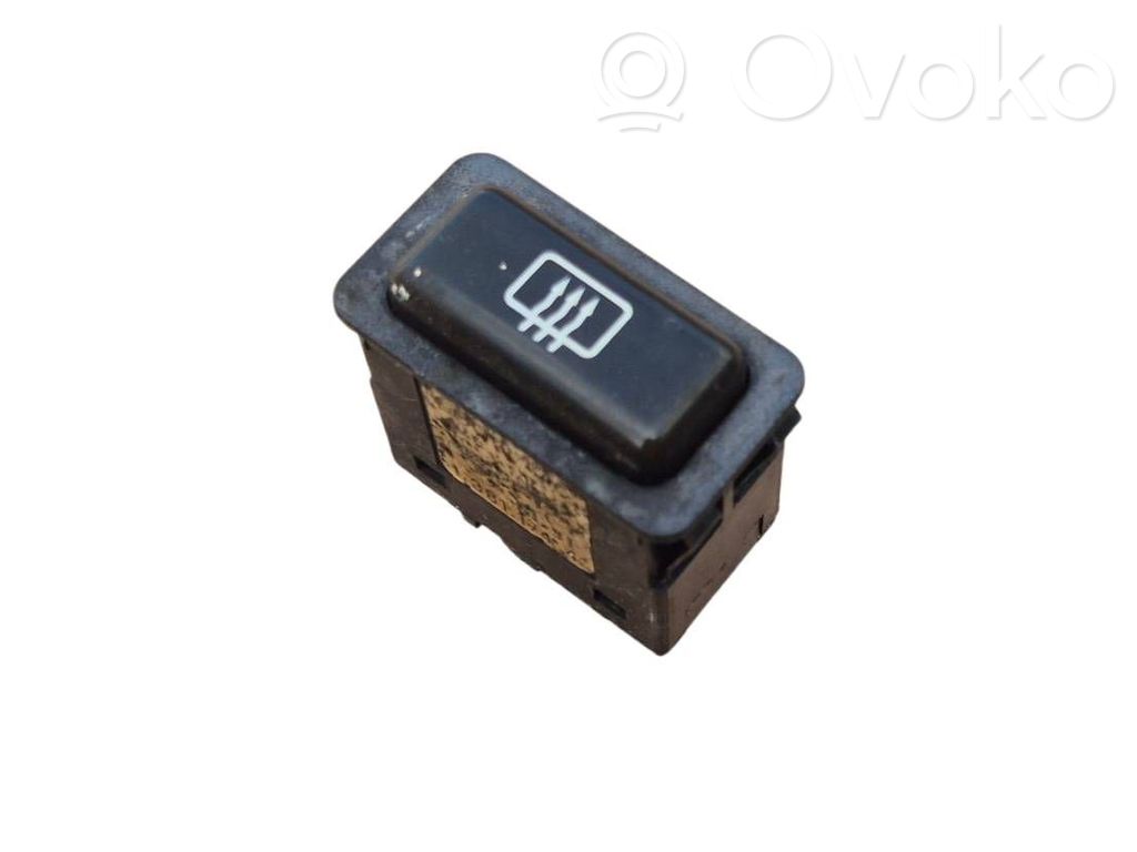 Windscreen/window heater switch   13811744