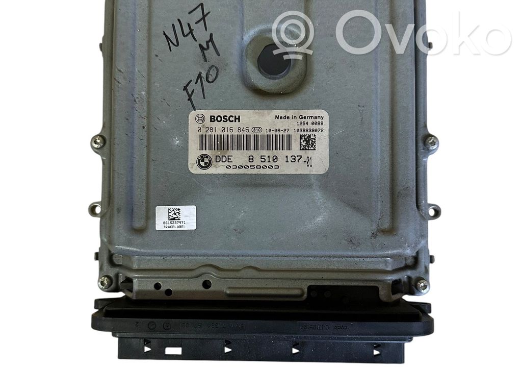 BMW 5 F10 F11 Engine control unit/module 