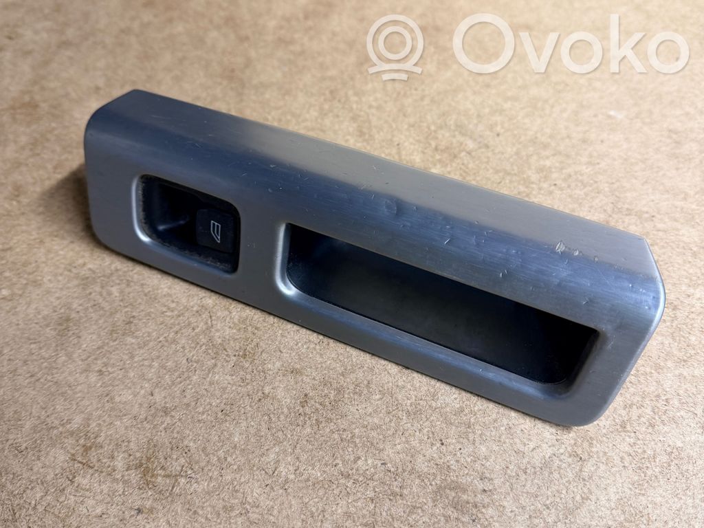 Electric window control switch   8663813,ESW467