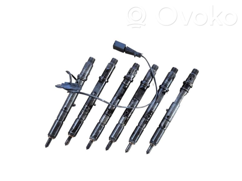 Audi A4 S4 B6 8E 8H Juego de inyectores de combustible 