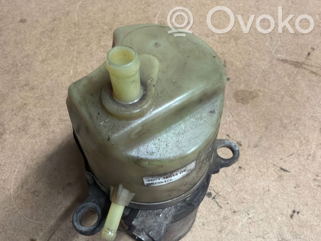 Volvo S40 Power steering pump 