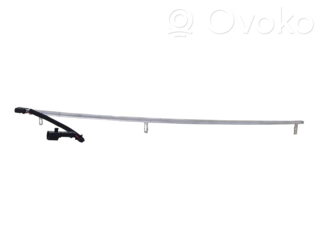 Luz interna puerta delantera   4F0919173A