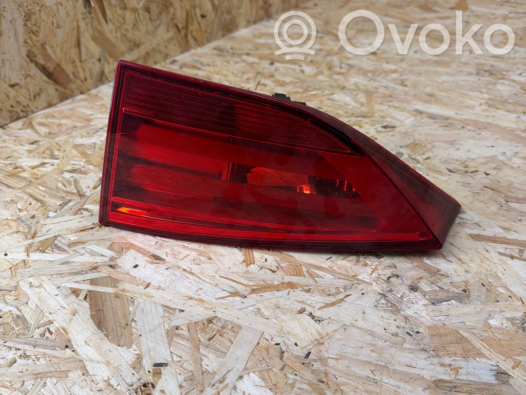Tailgate rear/tail lights   03426600,2201010820,2992480