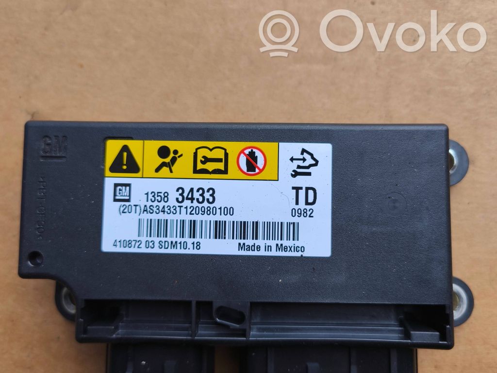 Opel Insignia A Unitate/modul de comandă airbaguri 