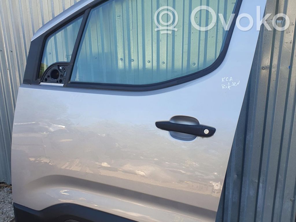 Peugeot Rifter Front door 