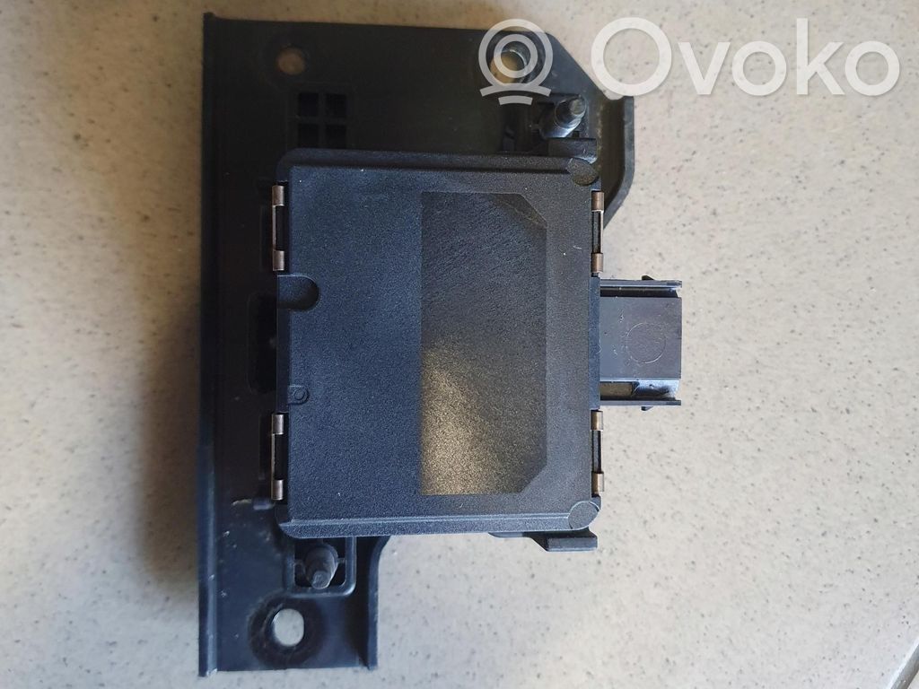 Sensor de radar Distronic   G699111100